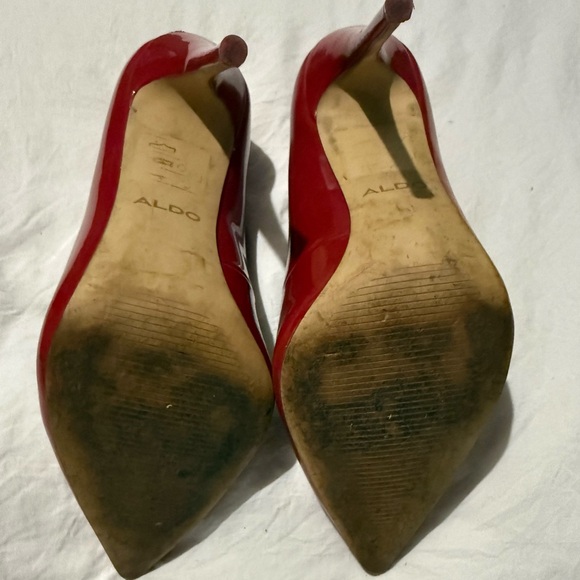 Aldo Red Heels - Picture 5 of 6